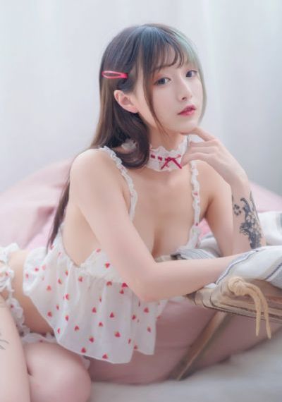 翁虹无删减三级在线观看_HD高清完整版