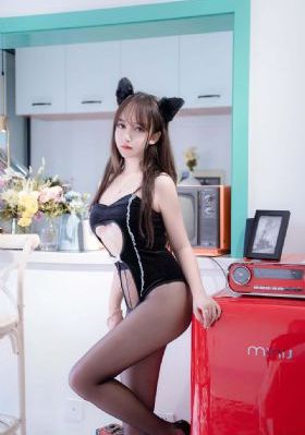 成人午夜app_BD英语在线观看高清