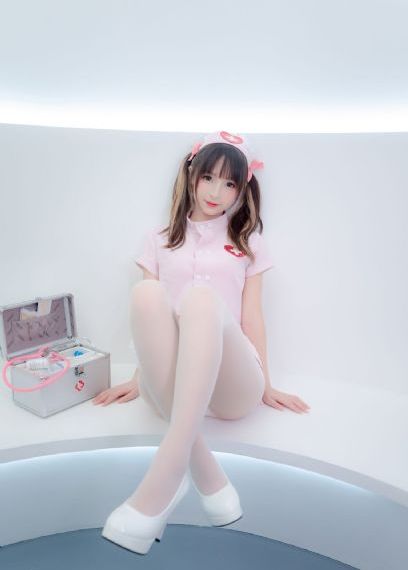 美女毛女人18毛片一区二区_蓝光在线观看完整版