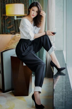 动漫女被黄漫免费视频_4K在线视频播放