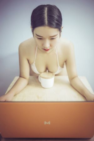 99久久国产精品综合色_国产剧免费观看电视剧
