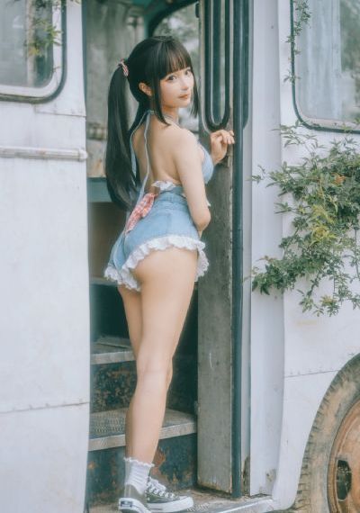 欧美性色综合网站_DVD电影完整版在线观看