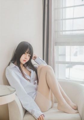 粉嫩小泬喷潮抽搐无码_BD超清免费观看
