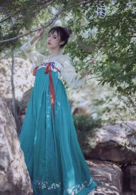 亚洲精品日韩久久久久综合_720电影在线看